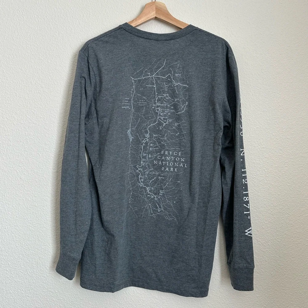 NWOT Bryce Canyon National Park Long Sleeve Unisex Tee with Map Size Large
